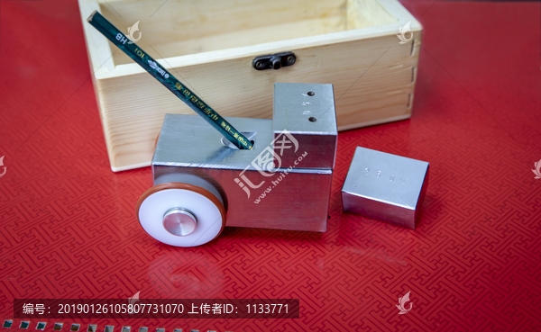 铅笔硬度计，测量与理解木材硬度的关键工具
