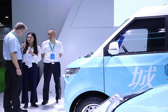 专用车网，构建现代物流的枢纽与桥梁